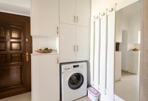 Apartment 222 l Walk to Beach