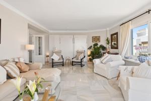 Beachfront Marbella Sea Views, Old Town, Parking