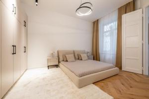 Downtown Castle Apartment