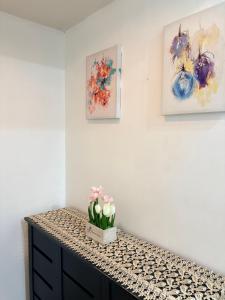 Premium 2 BR with Balcony in the Heart of BGC