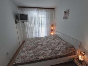 Central Apartment with Private Parking