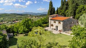 Villa Beatrice with Exclusive Garden