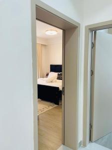 Naji Homes-Cozy Luxury 2 bedroom Apartment