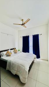 Ivory Poolview Residences - Luxury 2BHK, Gift city