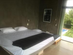 Casa de campo com piscina e natureza São Roque
