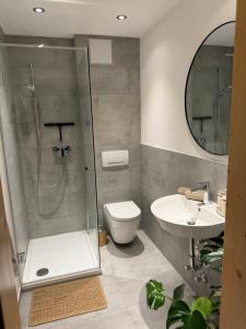 falternhof apartment - geschichte trifft auf design