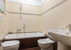 brd 41 5- Affordable 3-Room 2-Bathroom Lift Ponte Vecchio