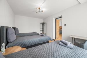 Central Platinum Apartments 12