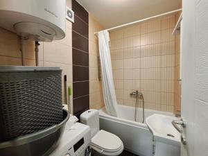 Hrom Home