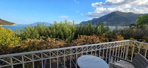 Mouria Pension Rooms & Studios