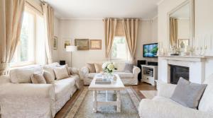 Golden Villa Kraków - Stylowa Willa z Ogrodem i Grillem