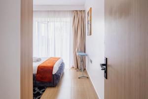 CityStay Budget Bliss 1-BR Close to Two Rivers