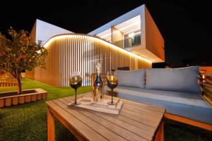 Timm - Luxury Villas