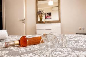 Central Corfu Town Apartment - Free Private Parking