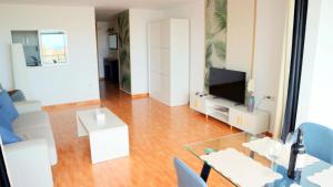 Playa San Juan Relax Residence
