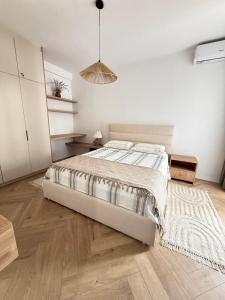 Phoenix Apartment