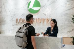 Long Hotel