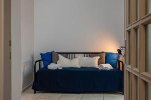 Bright Rooftop by Napoliapartments