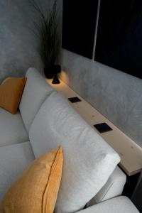 Moon apartment
