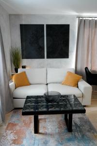 Moon apartment