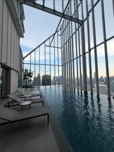 Hyde 11 Luxury Sky Living Bangkok