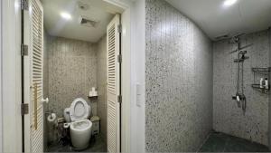 DLeroi Soleil - Modern Apartment by West Lake