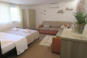 Efterpi seaside house