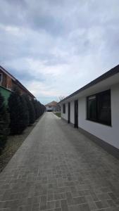 Căsuțe la curte