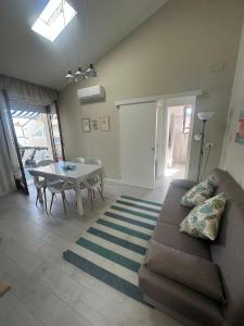LuMaMi Summer House 150m dal mare con ombrellone incluso completamente ristrutturato