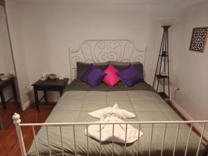 Spacious Basement Lower Suite 3BR Home Stay 1 King 2 Queen Beds 2 Car Parkings FIFA 2026