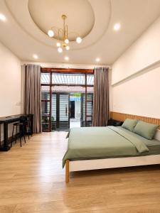 B786 Airport Apartment