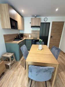 À 400 m de la plage Appartement neuf climatisé