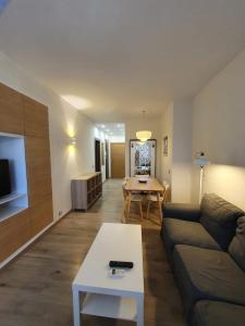 SAN5-Reformado, Centro a 50 metros, wifi, Torremolinos cerca de playa