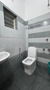 Fathima residency