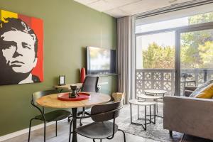Designer Seaboard Studio Seapoint Cape Town