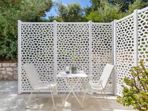 Newly renovated 1BR Apt at Villa Bonica Estate