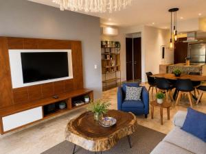 Tulum Penthouse 3BR ONLY 1 MILE FROM BEACH