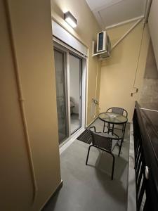 Luxury Haven Fully Renovated Designer Apartment