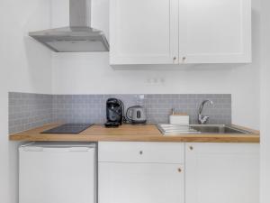 Newly renovated 1BR Apt at Villa Bonica Estate