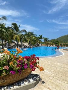 Lujoso Apto en Pozos Colorados Samaria club de playa