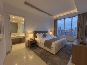 Hotel Grand Marina Near IGI Airport Delhi
