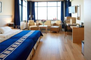 Junior Suite room in Grand Hotel Reykjavik