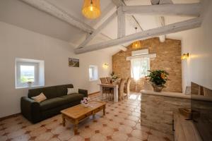 Mas provençal Les Pitchounes
