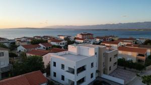 DomBella Apartment Vir