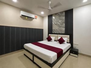 Hotel Triple A