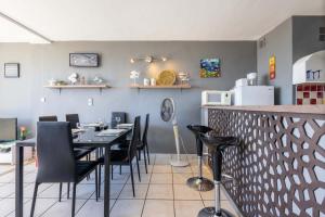 Agreable studio-cabine vue mer 4 personnes à 20 m de la plage