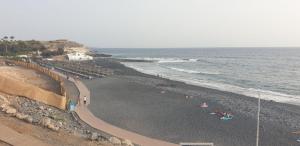 Cosy 2 bedroom apartment in La Caleta, Tenerife