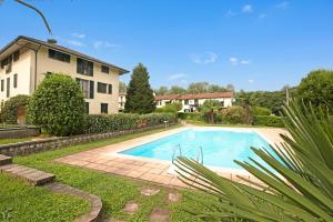 Angera Relax & Pool - Happy Rentals