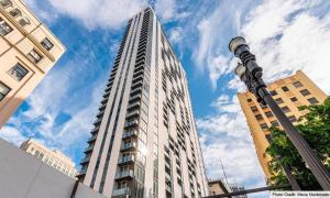 Stylish Downtown Miami Stay Pool Free Parking