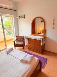 Port Limion Apartment